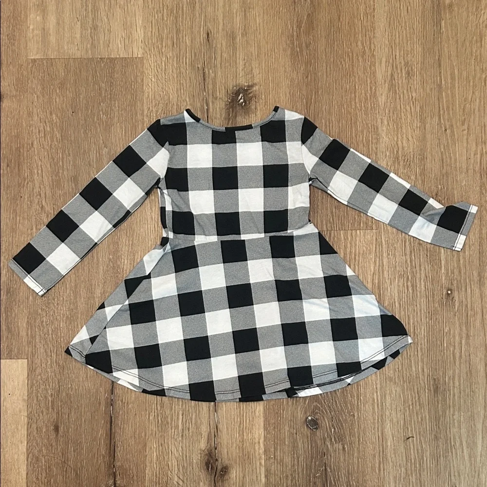 The Children's Place Black and White Plaid Dress - Picture 2 of 4